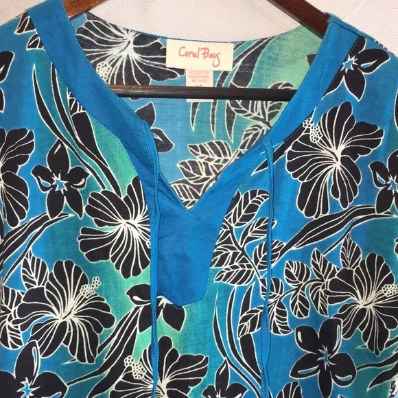 Coral Bay Blue Floral Cotton Tunic Top Swim Cover Up Dress | Size M (NWT) - Picture 2 of 12
